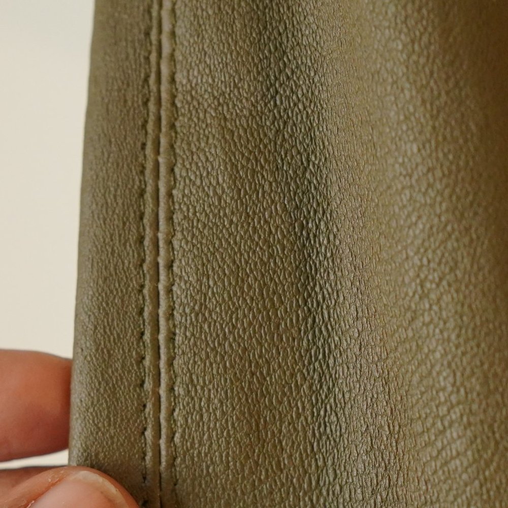 Alice + Olivia Olive Green Leather Skirt - Picture 5 of 7